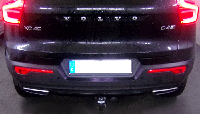 Anhängerkupplung für Volvo XC 40 spez. R-Design 2018-2024 Ausf.: V-abnehmbar