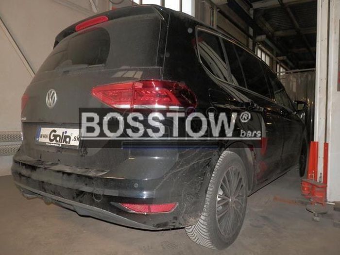 Anhängerkupplung für VW Touran Van 2015-2023 Ausf.: abnehmbar