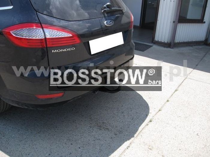 Anhängerkupplung für Ford Mondeo Turnier, ohne Niveauregulierung, nicht, 4x4, nicht RS,ST, nicht Titanium, mit Elektrosatzvorbereitung 2007-2015 Ausf.: V-abnehmbar