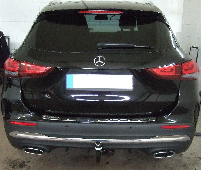Anhängerkupplung für Mercedes GLA H247, spez. m. AMG Sport o. Styling Paket, ohne Elektrosatzvorbereitung 2020- Ausf.: V-abnehmbar