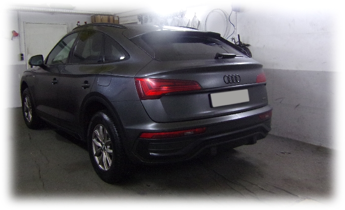 Anhängerkupplung für Audi Q5 Sportback spez. Plug In Hybrid, S-Line 2021-2023 Ausf.: V-abnehmbar