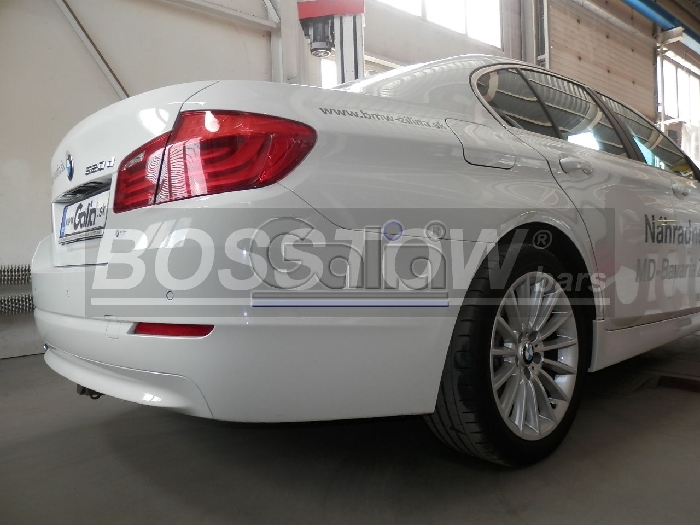 Anhängerkupplung für BMW 5er Limousine F10 2014- Ausf.: abnehmbar
