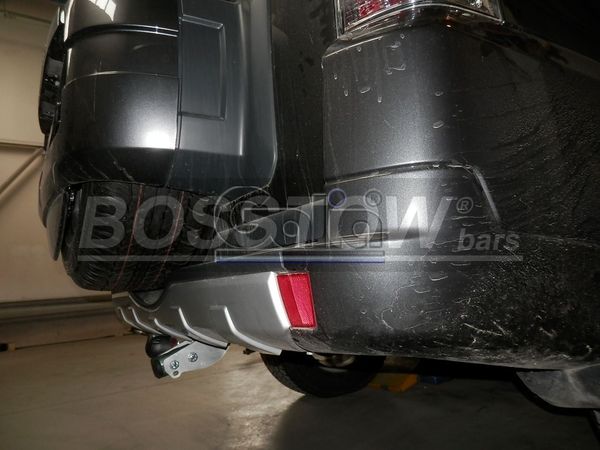 Anhängerkupplung für Mitsubishi Pajero V60 (langer Radstand) 2000-2002 Ausf.: abnehmbar