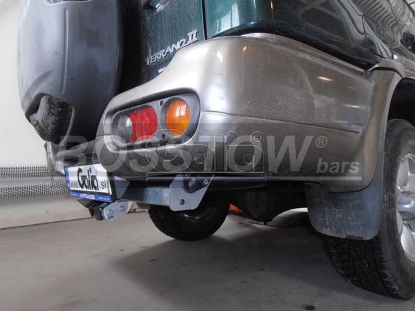 Anhängerkupplung für Nissan Terrano II 1993-1996 Ausf.: abnehmbar