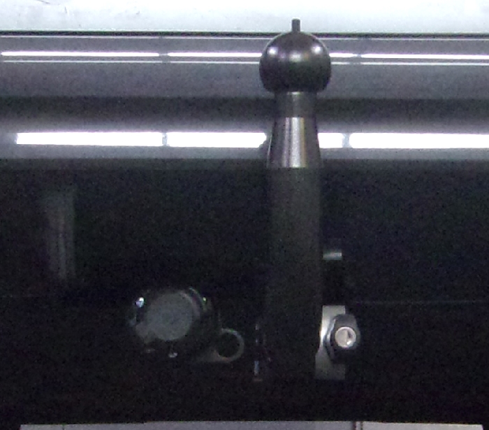 Anhängerkupplung für BMW 8er G16 Gran Coupe, nur für Heckträgerbetrieb 2019- Ausf.: V-abnehmbar