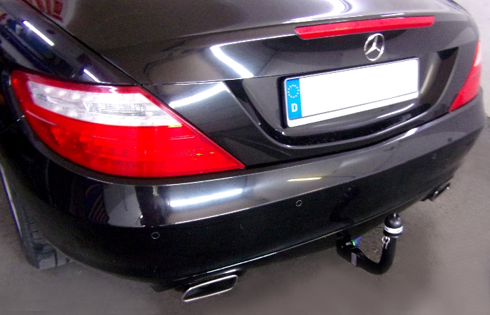 Anhängerkupplung für Mercedes SLC R172, spez. m. AMG Sport o. Styling Paket, nur für Heckträgerbetrieb, Montage nur bei uns im Haus 2016- Ausf.: V-abnehmbar