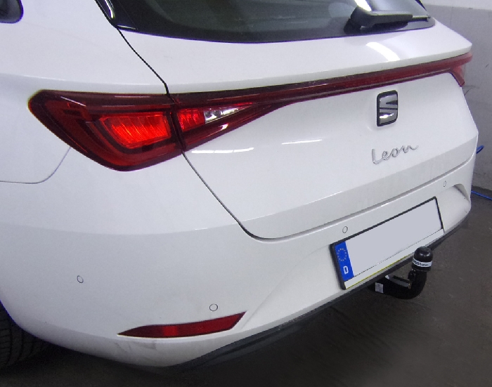 Anhängerkupplung für Seat Leon ST Kombi 2020-2023 Ausf.: V-abnehmbar