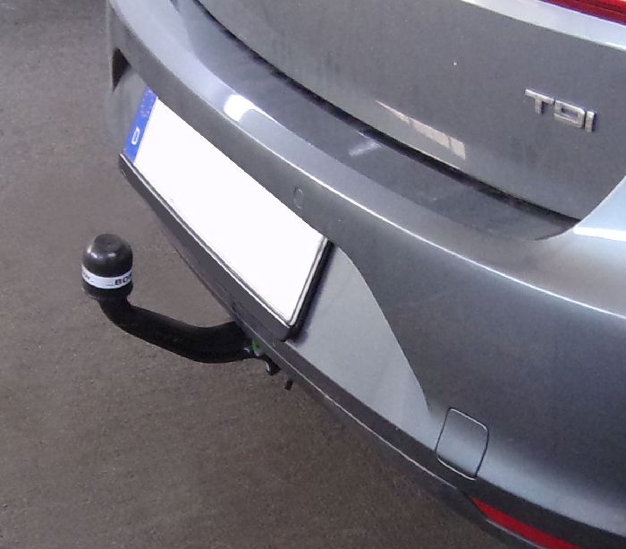 Anhängerkupplung für Seat Leon ST Kombi, mit Elektrosatzvorbereitung 2014-2017 Ausf.: V-abnehmbar