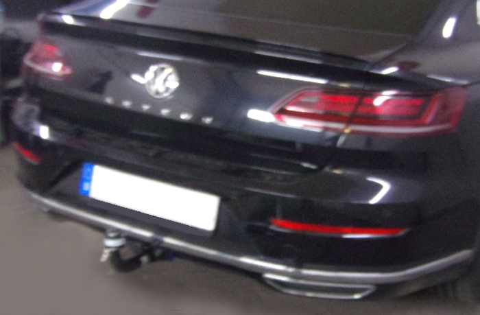 Anhängerkupplung für VW Arteon spez. R line 2017-2023 Ausf.: V-abnehmbar