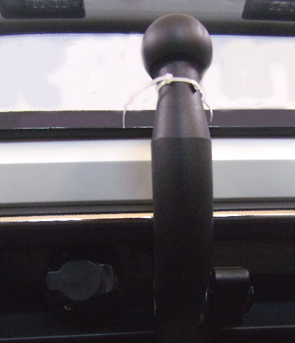 Anhängerkupplung für VW Golf VII Limousine, nicht 4x4 2017- Ausf.: V-abnehmbar