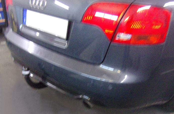 Anhängerkupplung für Audi A4 Avant nicht Quattro, nicht RS4 und S4, incl. S-line 2004-2007 Ausf.: V-abnehmbar