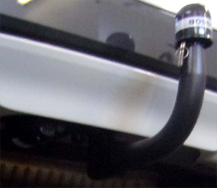 Anhängerkupplung für BMW X1 F48 Geländekombi, spez. M- Paket 2015- Ausf.: V-abnehmbar