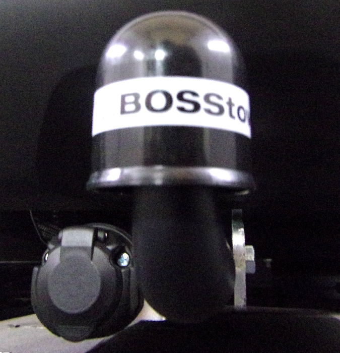 Anhängerkupplung für Dacia Duster SUV, speziell Fzg. mit LPG Gas 2WD und 4WD 2018-2024 Ausf.: starr