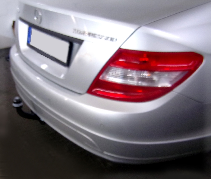 Anhängerkupplung für Mercedes C-Klasse Lim. W204 2007-2011 Ausf.: starr