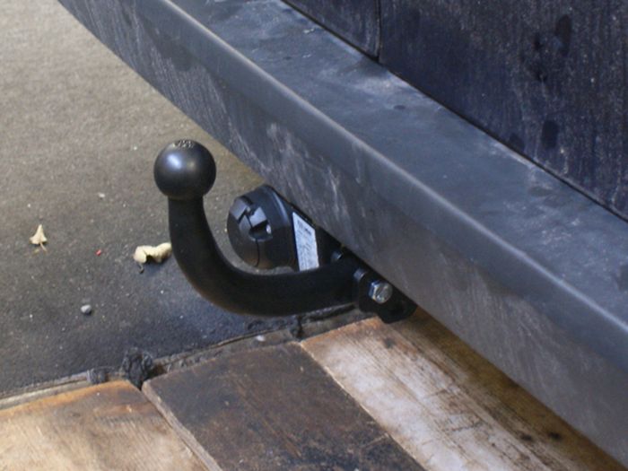 Anhängerkupplung für Mercedes V-Klasse W447, mit Elektrosatzvorbereitung 2024- Ausf.: starr