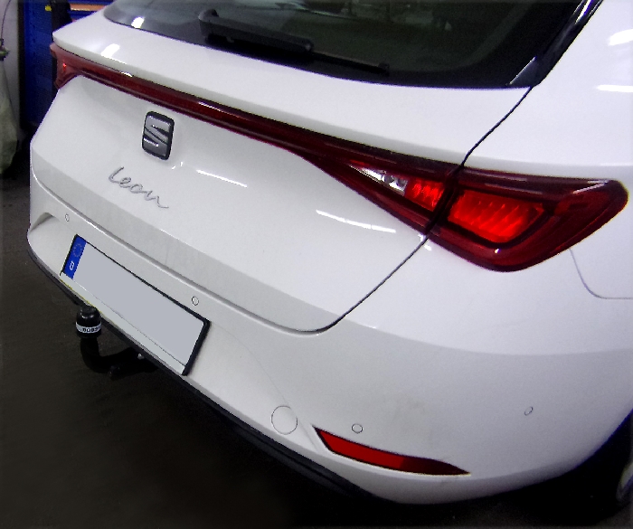 Anhängerkupplung für Seat Leon ST Kombi 2020-2023 Ausf.: V-abnehmbar