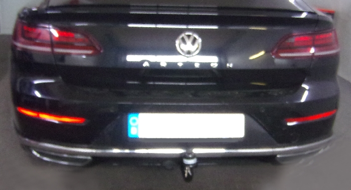 Anhängerkupplung für VW Arteon spez. R line 2017-2023 Ausf.: V-abnehmbar