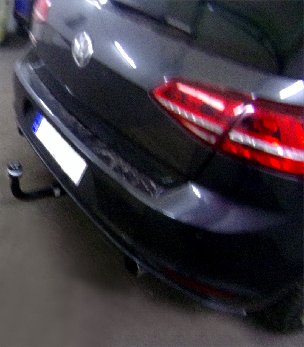 Anhängerkupplung für VW Golf VII Sportsvan 2013-2018 Ausf.: V-abnehmbar