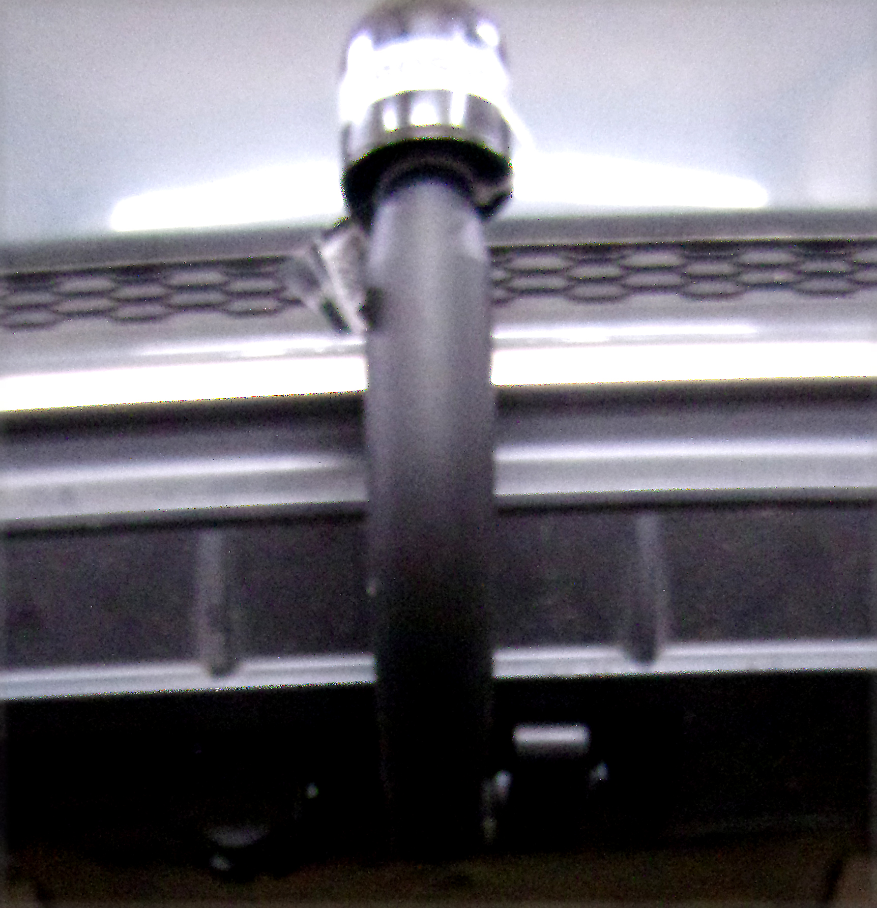 Anhängerkupplung für Audi A4 Limousine nicht Quattro, nicht S4, speziell S-Line 2015-2024 Ausf.: V-abnehmbar
