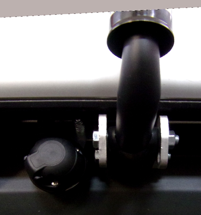 Anhängerkupplung für Seat-Arona auch FR, XCELLENCE, Beats, Style, Reference, Baureihe 2017-2021 starr